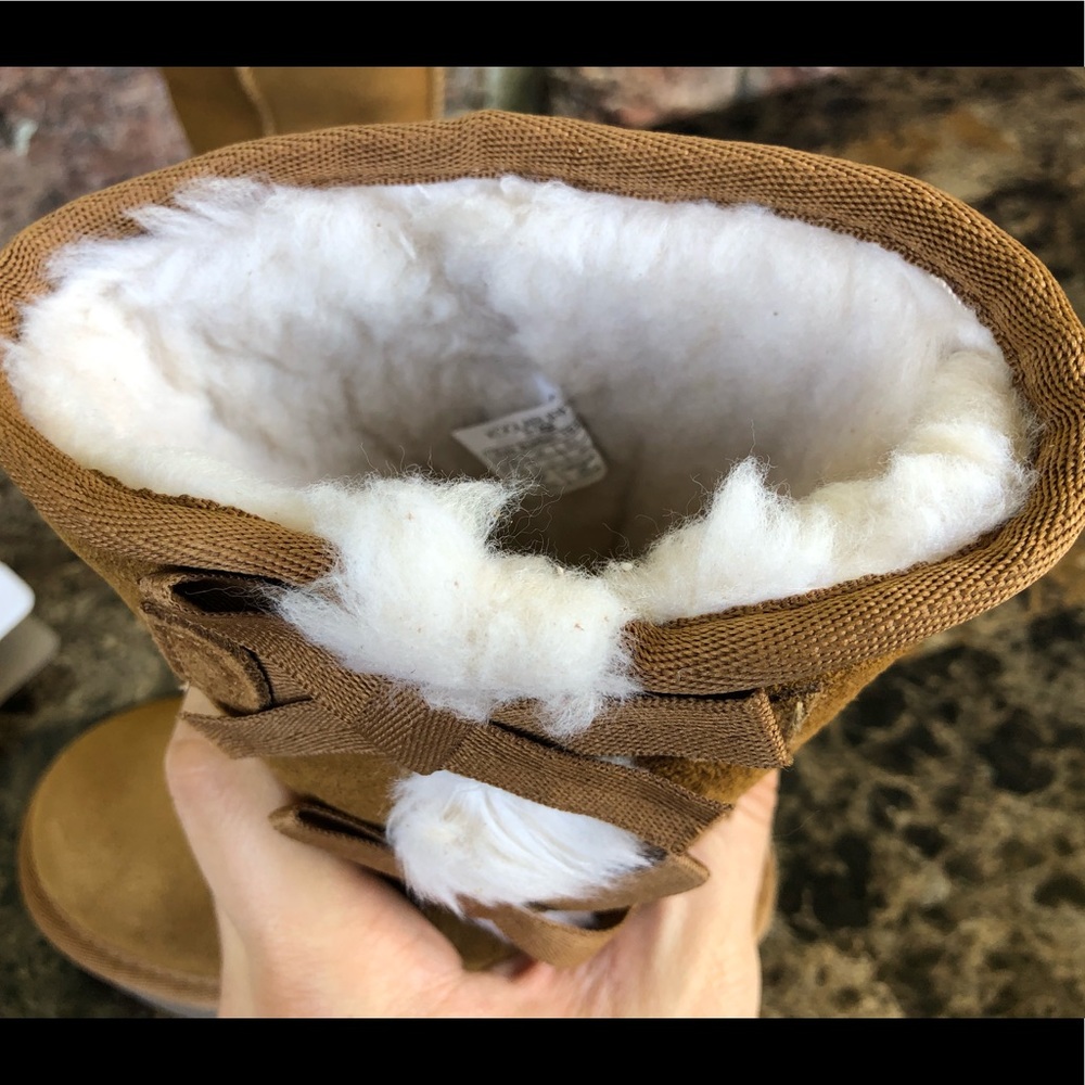 NEW Koolaburra By UGG Big Girls Victoria B… - Picture 12 of 16